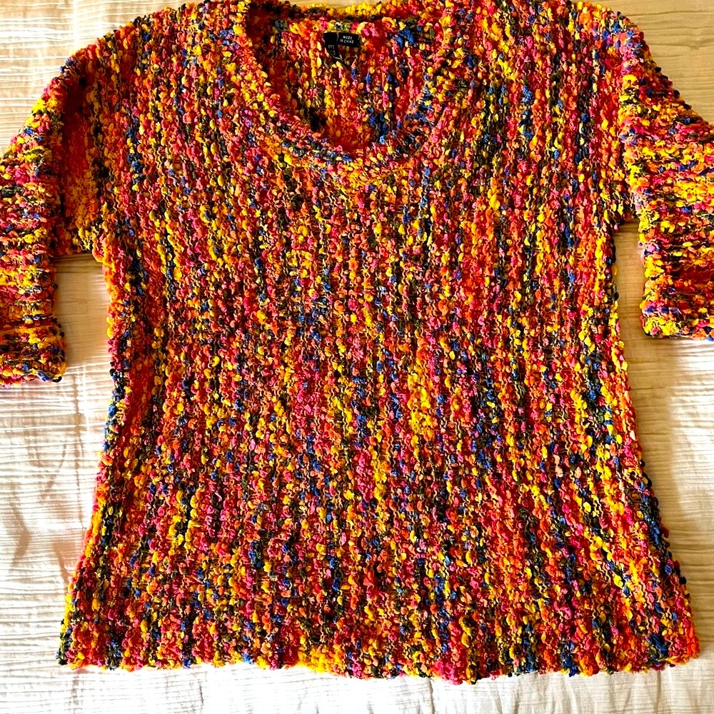 Bright multi-color V-Neck Chunky Knit Sweater. Like New. Small (loose fit).